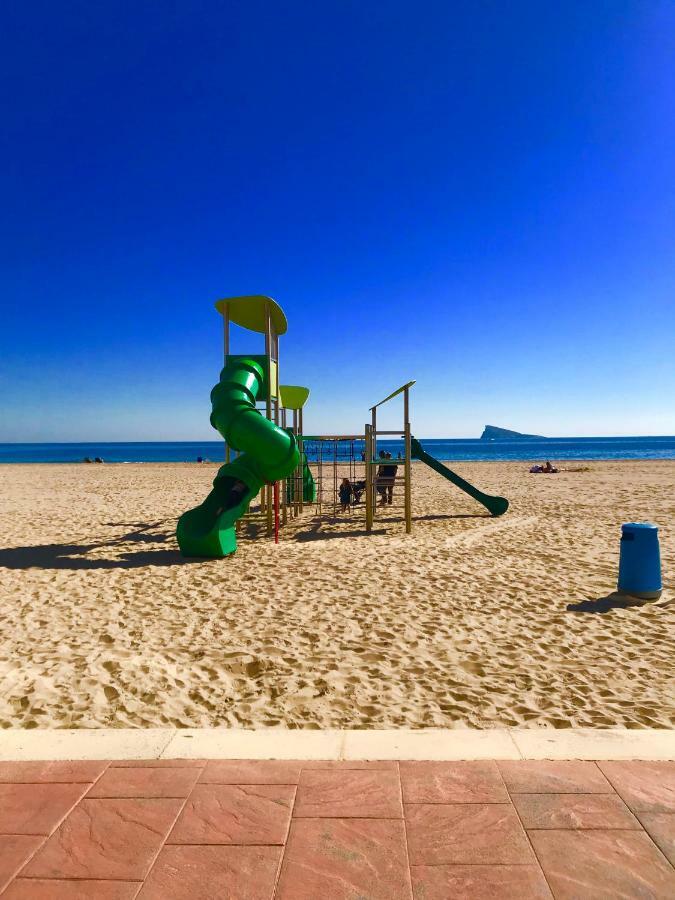 Neptuno On The Beach Benidorm Exteriör bild